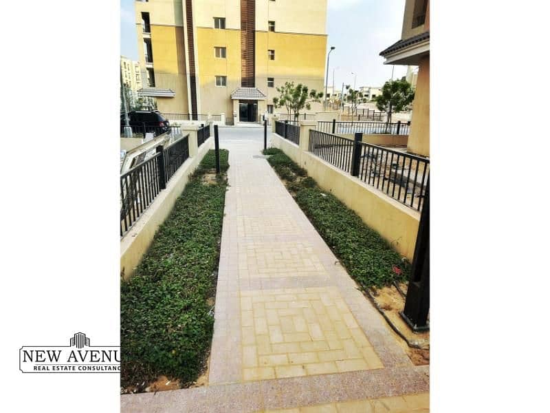 9 WhatsApp Image 2025-09-21 at 4.59. 26 PM (1). jpg