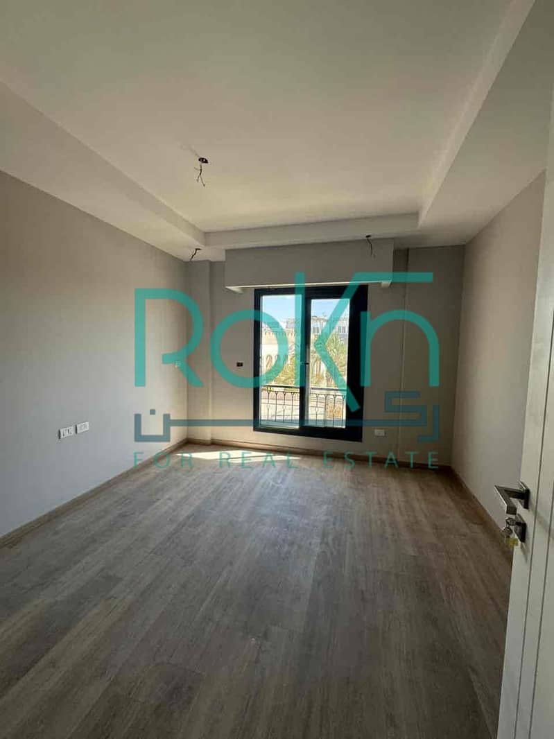 14 f3c6ffdc-57b3-4ce4-8e2a-39054151b14e. jpg