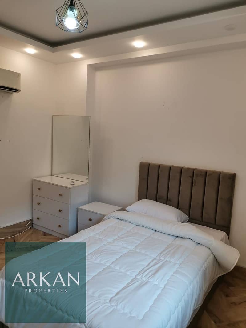 6 7e40e8f4-3bb7-4bf3-8cb2-762eec4b8f53. jpg