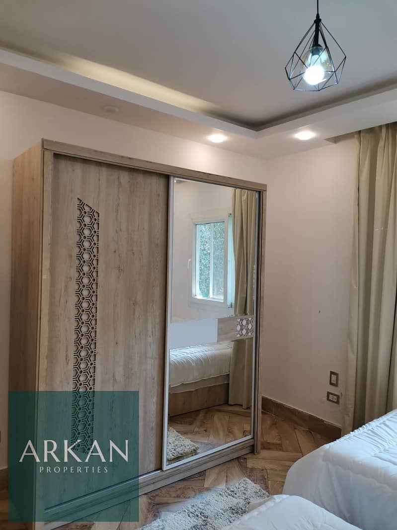 15 51772b67-c26c-4374-a587-d03947c15588. jpg