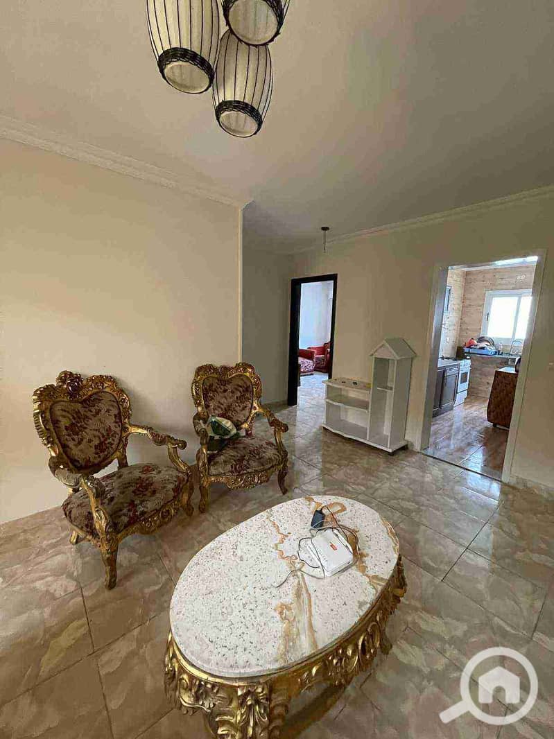 1000730575. jpg 1000730575. jpg