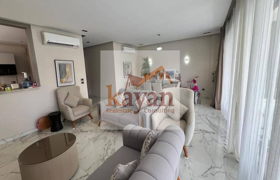 2 c54e10c5-c59a-4418-be7f-bca0f000e1e1. jpg