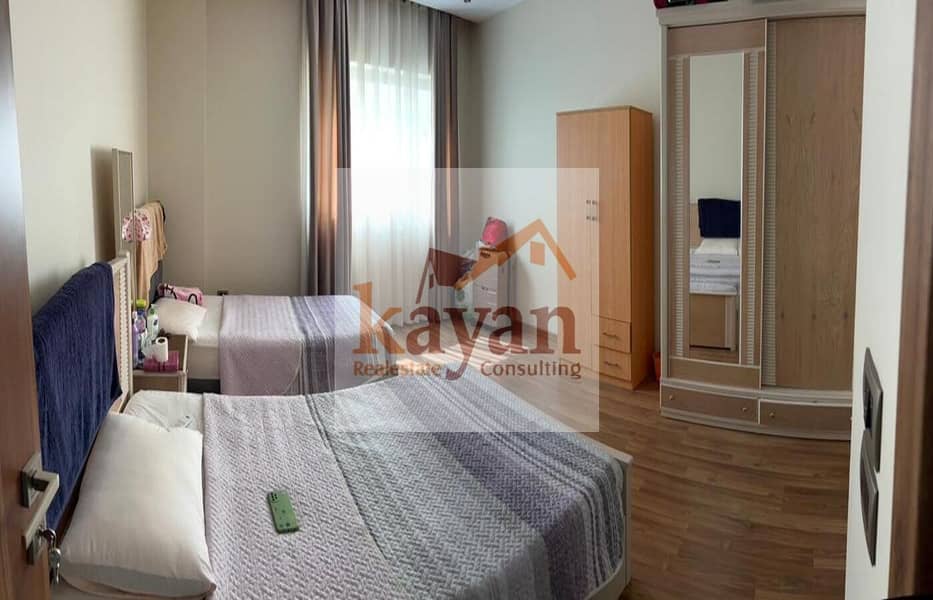 7 9be667b7-2f52-438b-b3ef-01c7c46a3d6f. jpg