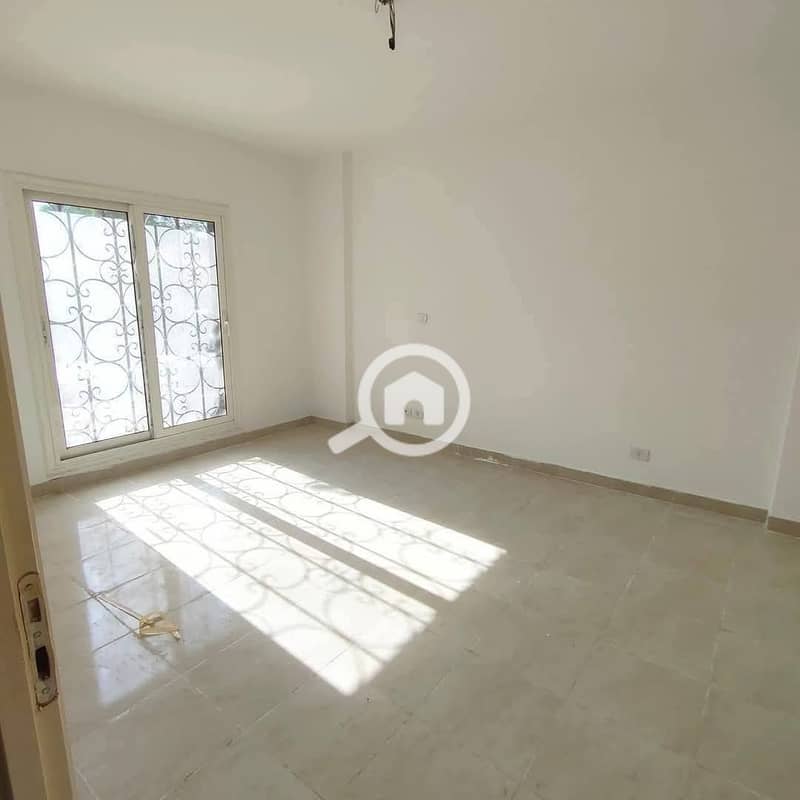 7 570278474_1457951116333460_8063528382013729582_n. jpg