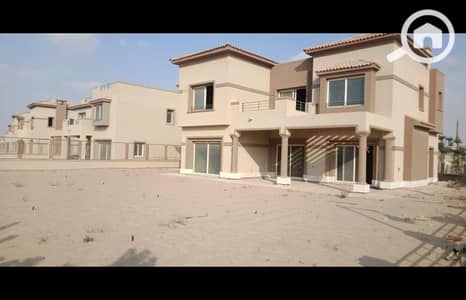 فیلا 5 غرف نوم للبيع في القاهرة الجديدة، القاهرة - 485090265_988607600042708_5168467494847766084_n. jpg