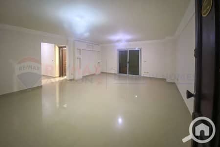 3 Bedroom Apartment for Sale in Stanley, Alexandria - 1. jpg