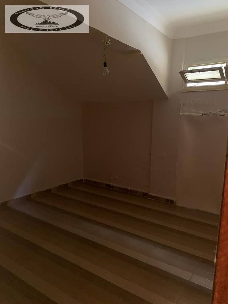 7 83f287a7-f40b-4881-b0bd-5149622abdb1. jpg