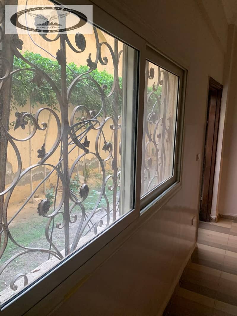 9 e293153d-f659-4c93-86a3-b901eabb1749. jpg