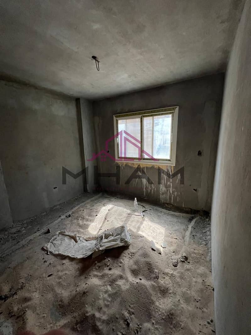 8 photo_6032971584252873512_y. jpg