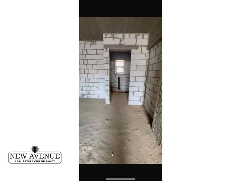 9 WhatsApp Image 2025-10-21 at 5.31. 53 PM (2). jpg