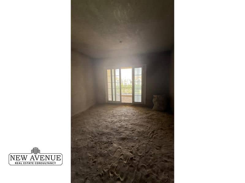 10 WhatsApp Image 2025-10-21 at 5.31. 54 PM. jpg