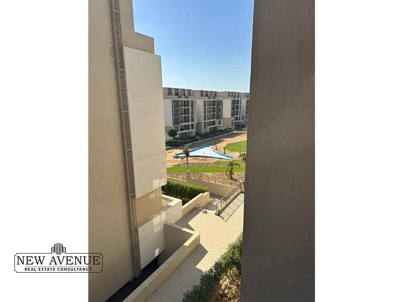 5 WhatsApp Image 2025-10-21 at 5.17. 43 PM (1). jpg