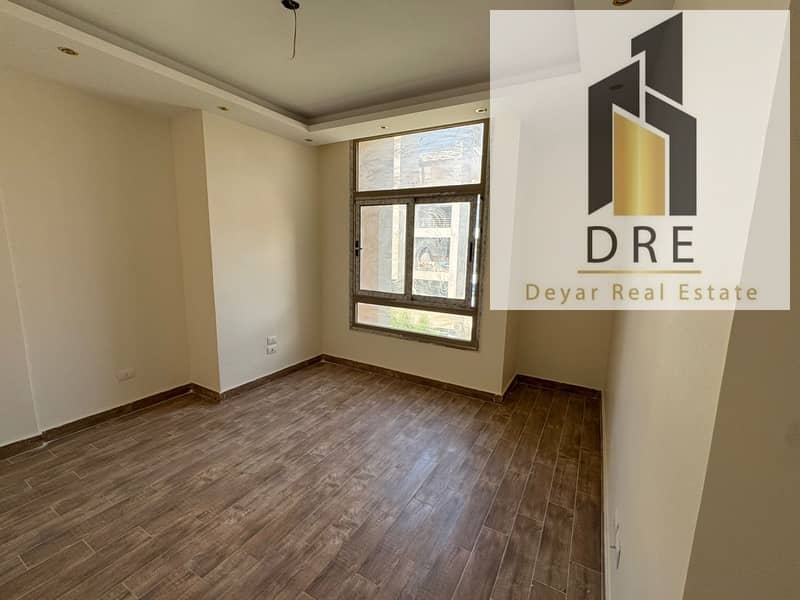 3 1c95d571-162a-4e6b-9682-502b9bccaa77. jpg