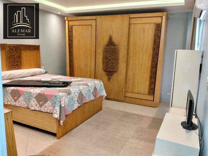 4 3bff9ff8-a201-4a3d-8c2b-72cd528ff513. jpg