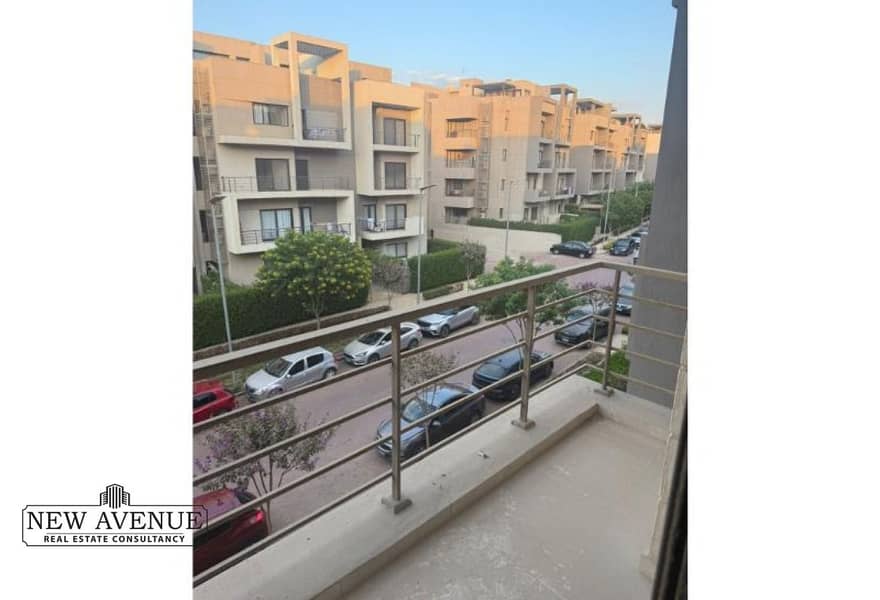 5 72125dd4-af60-42a7-84ae-f0c2d0458e59. jpg