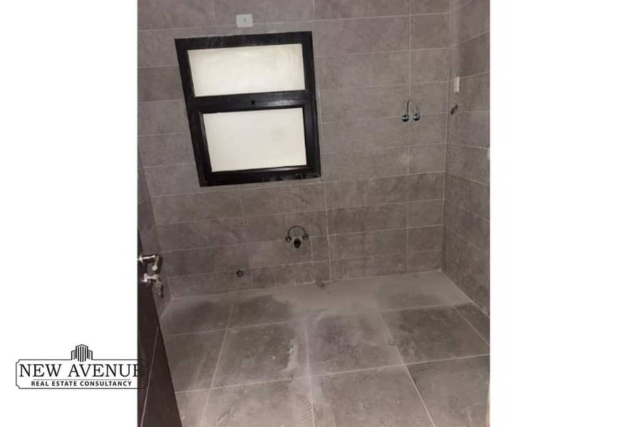 6 eb923d85-c200-4dd0-ac5c-57aa7f481a75. jpg