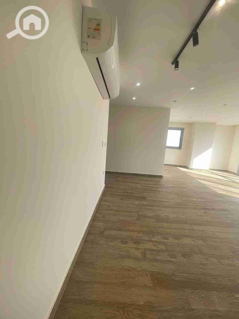 4 IMG-20251023-WA0027. jpg