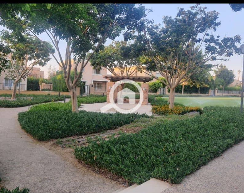 3 WhatsApp Image 2025-10-22 at 14.30. 54_09afd8a6. jpg