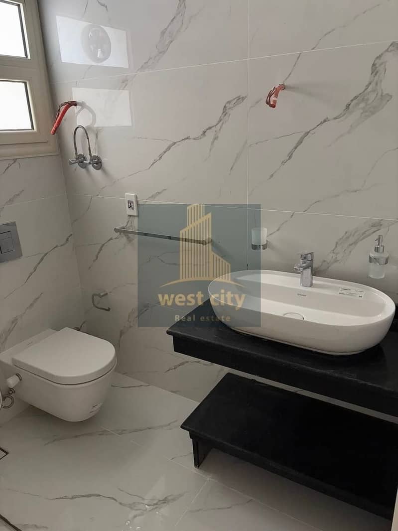 3 WhatsApp Image 2025-10-23 at 3.56. 53 PM(2). jpeg