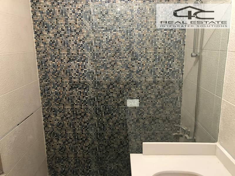 11 WhatsApp Image 2025-10-23 at 2.43. 51 PM (5). jpeg