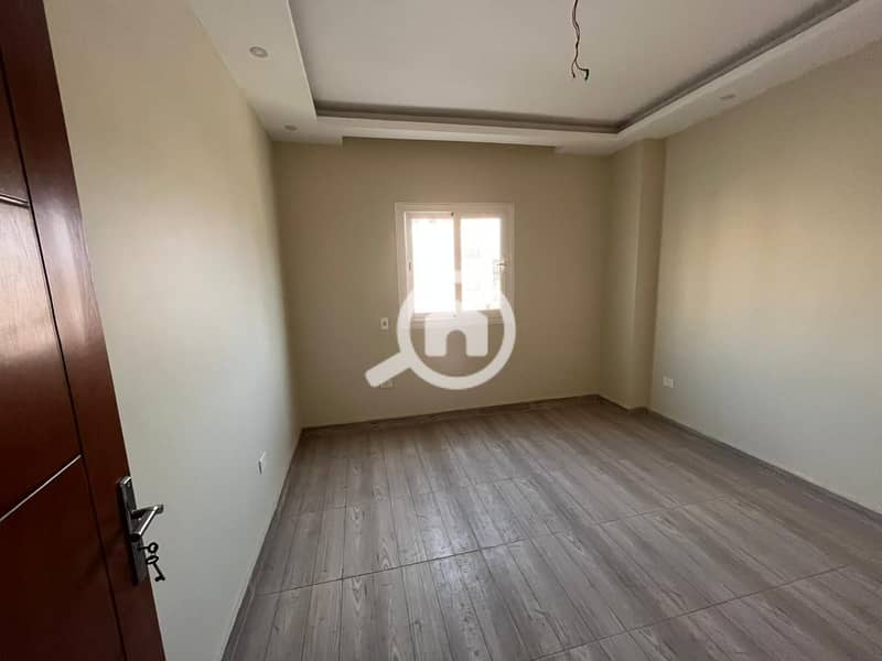 8 29e099fd-7edc-447d-a984-8c2a6d84ebda. jpg