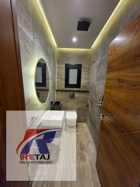 12 WhatsApp Image 2025-10-20 at 8.08. 29 PM (2). jpg