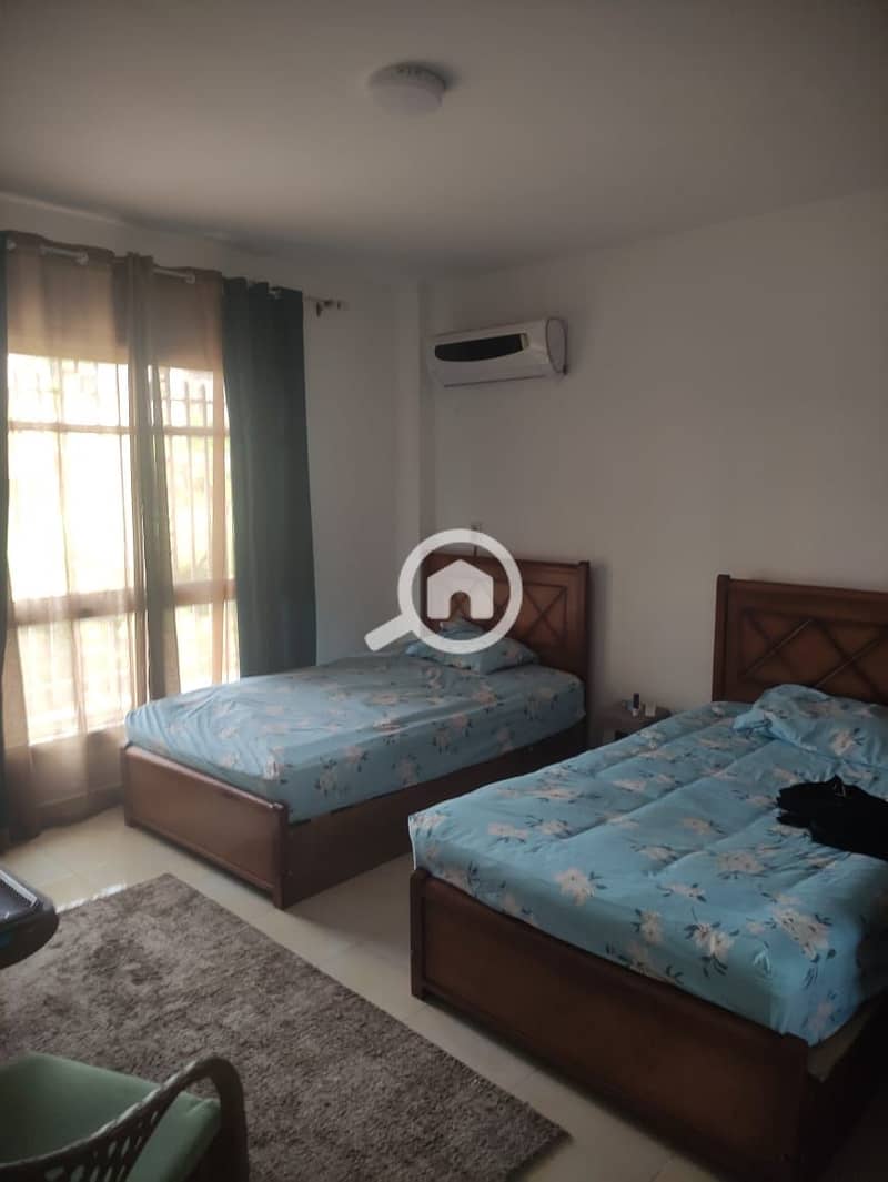 5 74205a4c-cd54-4fa0-8c52-32be17624bc5. jpg