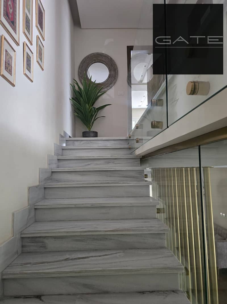 3 c8eb9b90-ad4a-4f62-a050-cbb35f96ace7. jpeg