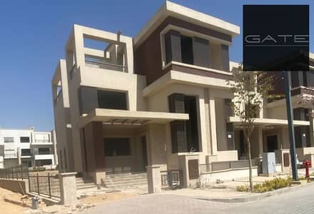 4 Bedroom Twin House for Sale in 6th of October, Giza - 915df23b-0ec8-4de9-b54d-c19eaeaf6647. jpg