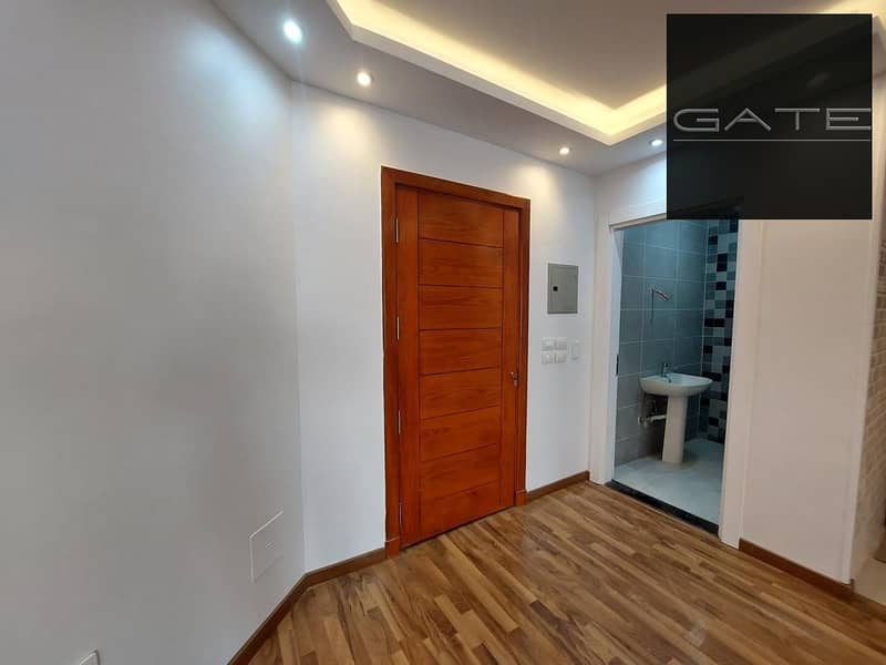 9 WhatsApp Image 2025-10-20 at 12.06. 28 PM. jpeg