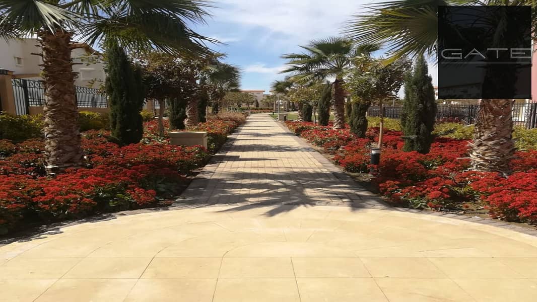 5 HYDE-PARK-Gardens. jpg