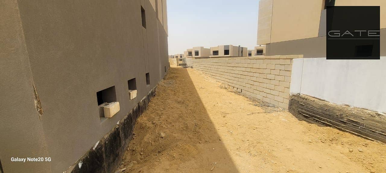 3 WhatsApp Image 2025-09-15 at 11.47. 03 AM. jpg