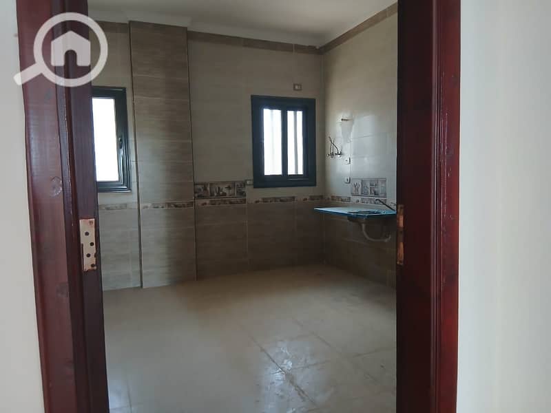 9 fd374d0b-22d7-4ac4-8acc-407b113b3f1b. jpg