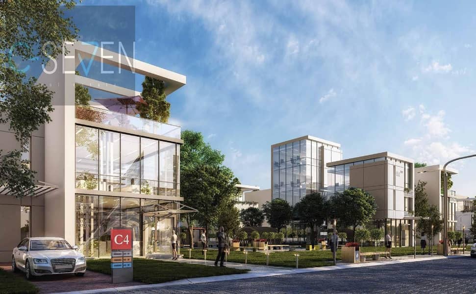 4 e32222_c88ca2ff234f4bc890892b179f727c05~mv2. jpg