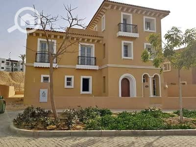 توين هاوس 4 غرف نوم للبيع في القاهرة الجديدة، القاهرة - IMG-20250904-WA0072. jpg