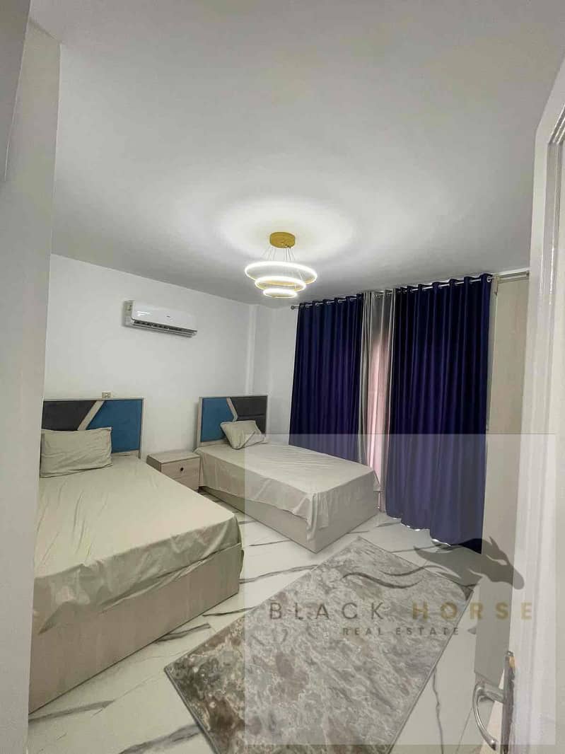 3 f4f3fcb0-a010-44d5-a140-36d187d8110a. jpg