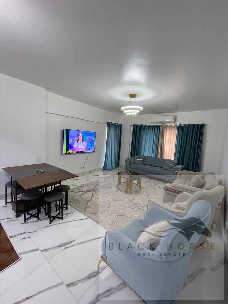 7 b19d743b-52de-44fd-a494-eedb40dd83d1. jpg