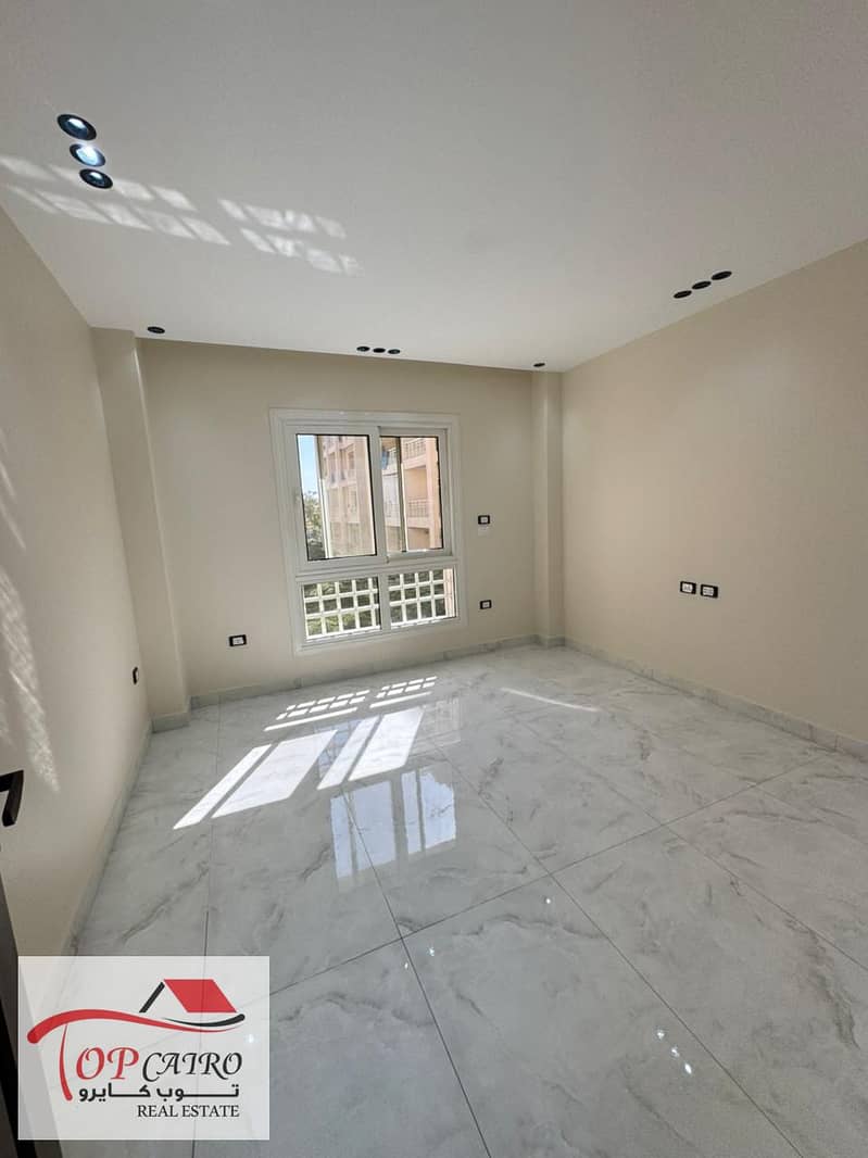 4 WhatsApp Image 2025-10-23 at 3.54. 55 AM (2). jpeg