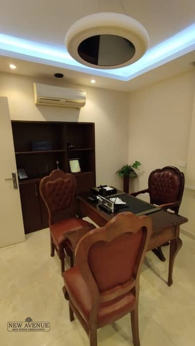 مکتب  للايجار في مصر الجديدة، القاهرة - IMG-20251019-WA0093. jpg