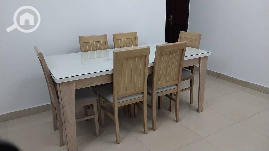 10 50c2f984-8d1a-4452-95d0-01c332deb8cf. jpeg