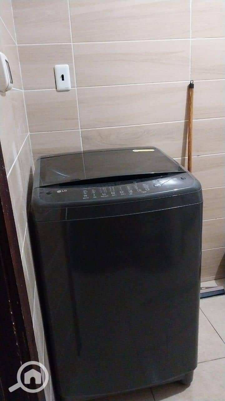 13 1d3f2781-395e-42d7-a5fe-70a8597c00b7. jpeg