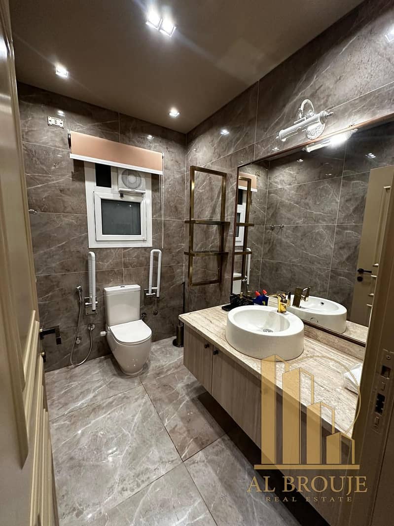 6 IMG-20251012-WA0153. jpg