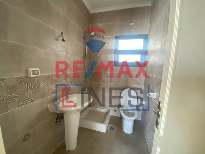 5 WhatsApp Image 2025-10-23 at 13.28. 36. jpeg