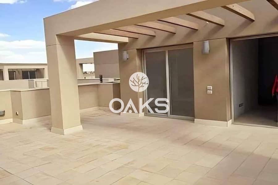 12 5d9f6a4b-649f-46e5-9d8f-2fdc96d353e6. jpg