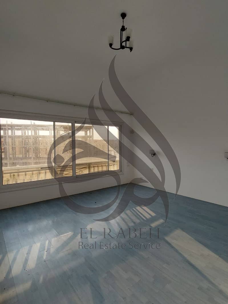 10 WhatsApp Image 2025-10-20 at 1.13. 16 PM (3). jpeg