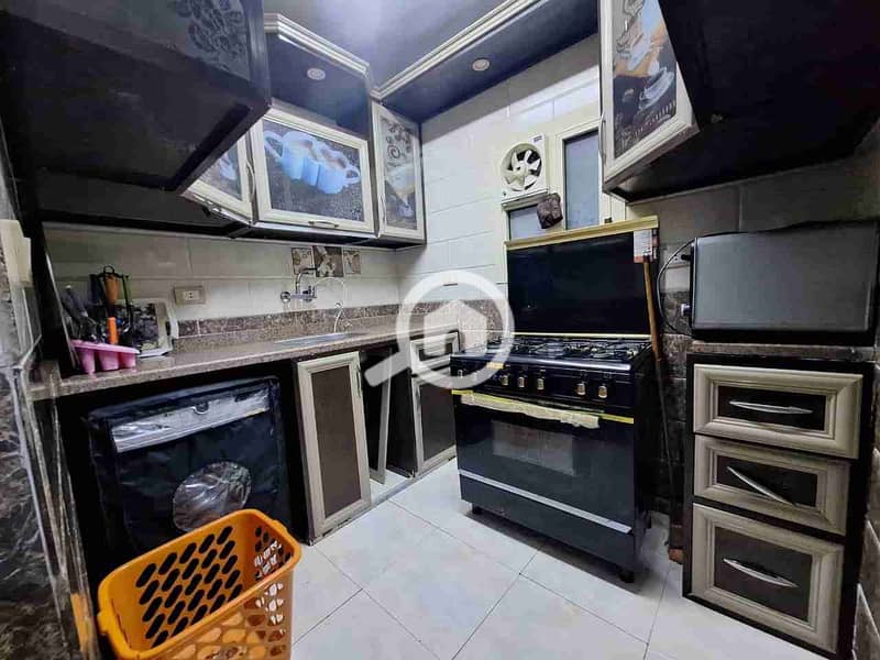 2 1000818450. jpg