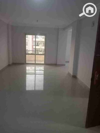 3 Bedroom Flat for Sale in Sheikh Zayed, Giza - IMG-20251023-WA0041. jpg
