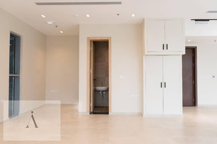 4 WhatsApp Image 2025-10-23 at 1.43. 34 PM. jpeg