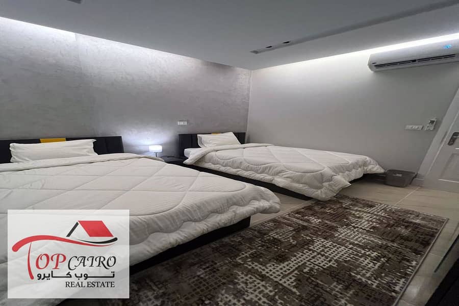 6 WhatsApp Image 2025-10-23 at 3.05. 07 PM_1200x800. jpg