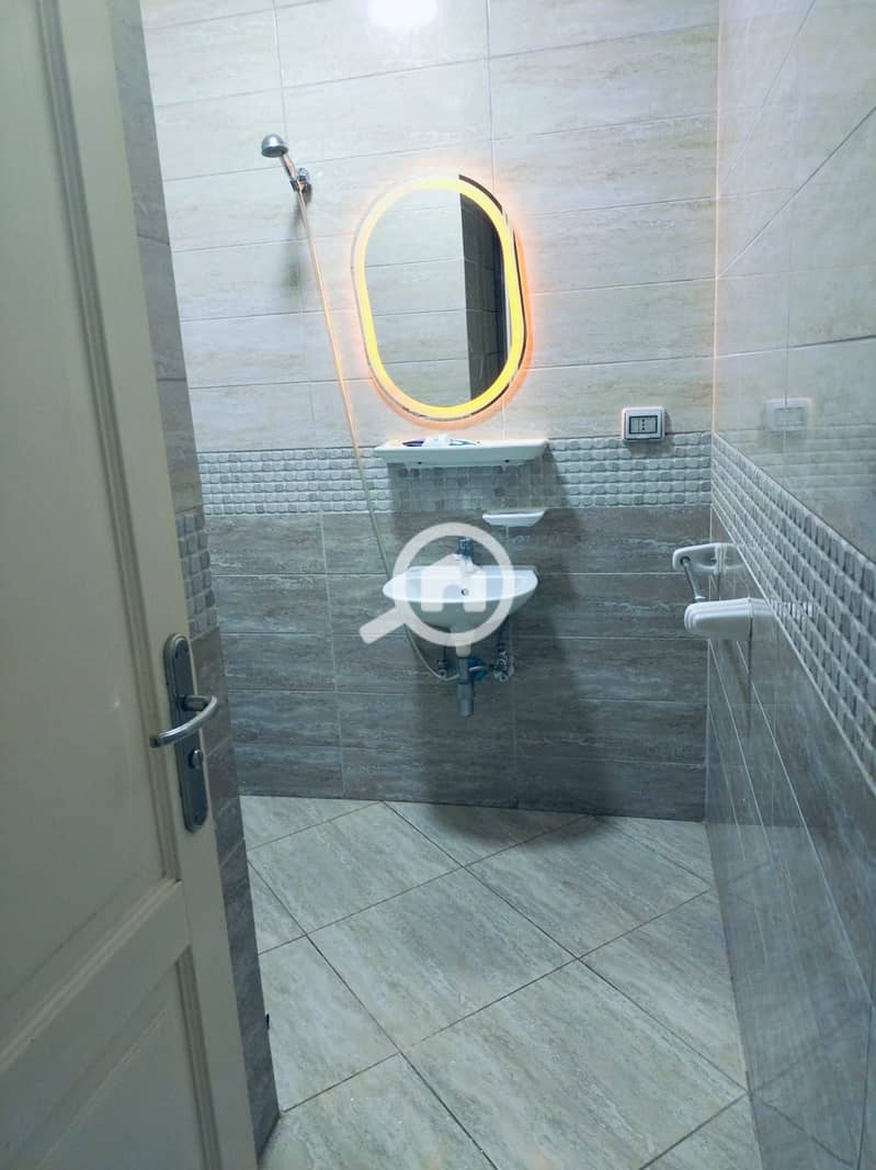 8 WhatsApp Image 2025-10-16 at 7.13. 13 AM (1). jpeg